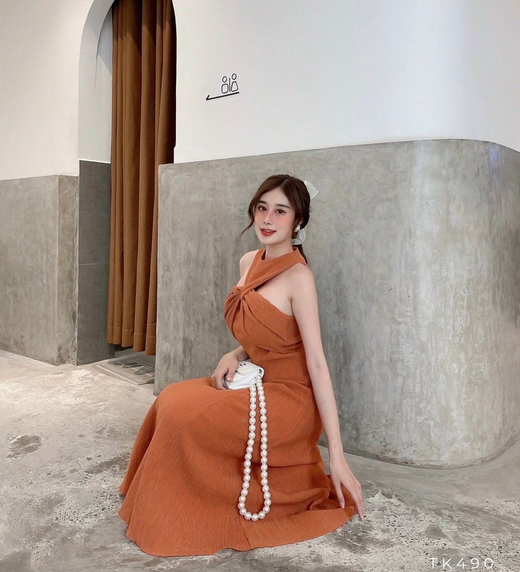 Halter Midi Dress with Chest Design