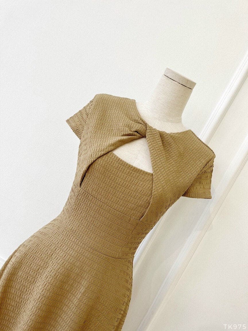 Midi Dress with Chest Cut Out (4 colors)